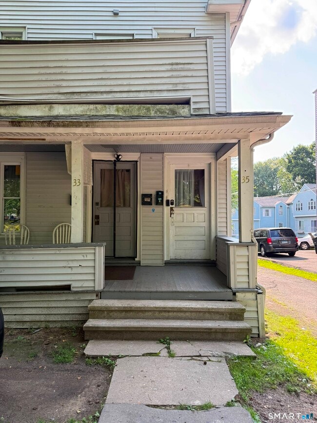 Building Photo - 33-35 Zion St Unit 2