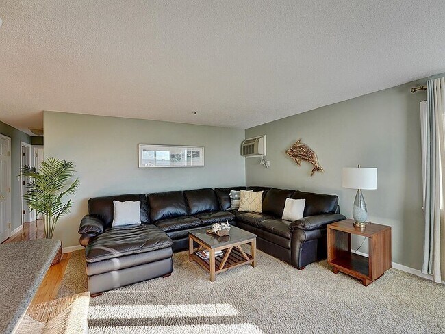 Photo - 493 Ocean Blvd Unidad Surfside 30 2