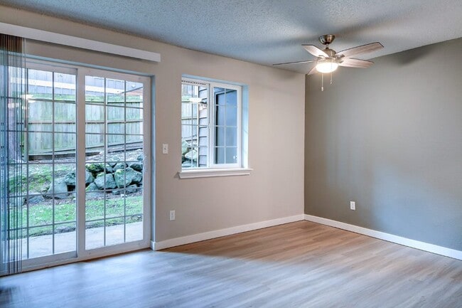 Delridge Crossing Apartments