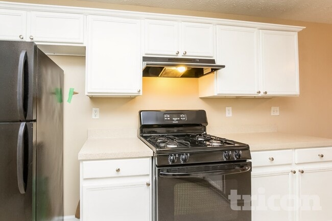 Photo - 520 Gatewood Dr