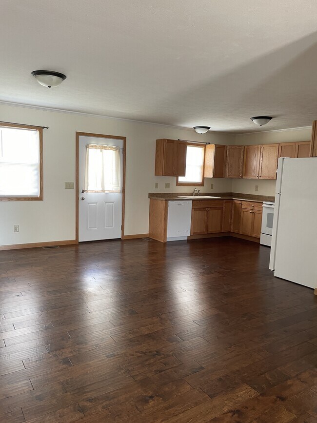 Photo - 206 W Albro St