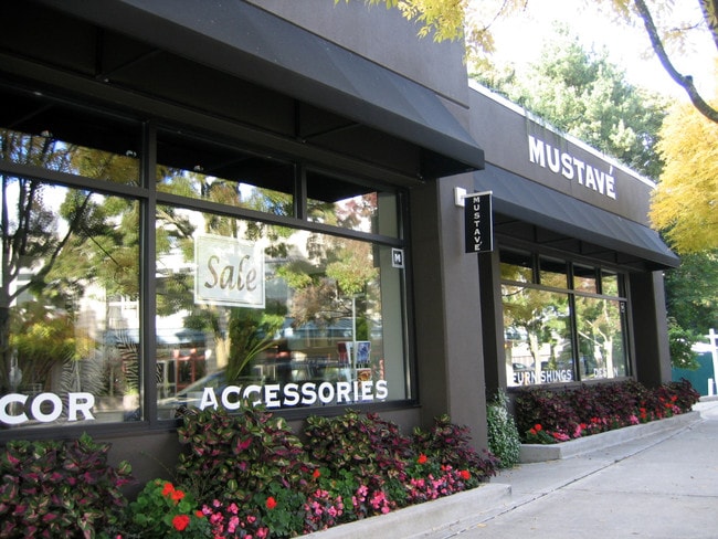 Photo - 121 Lakeside Ave