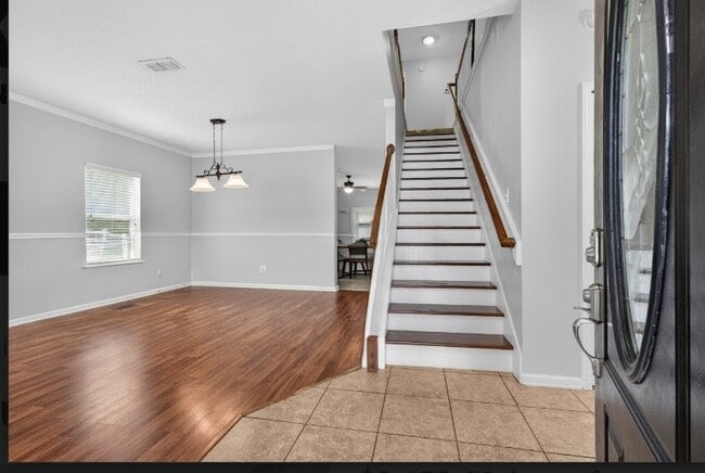 Photo - 112 Kildrummy Ct