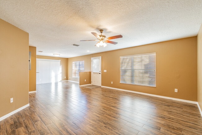 Photo - 6246 Maisai Rd