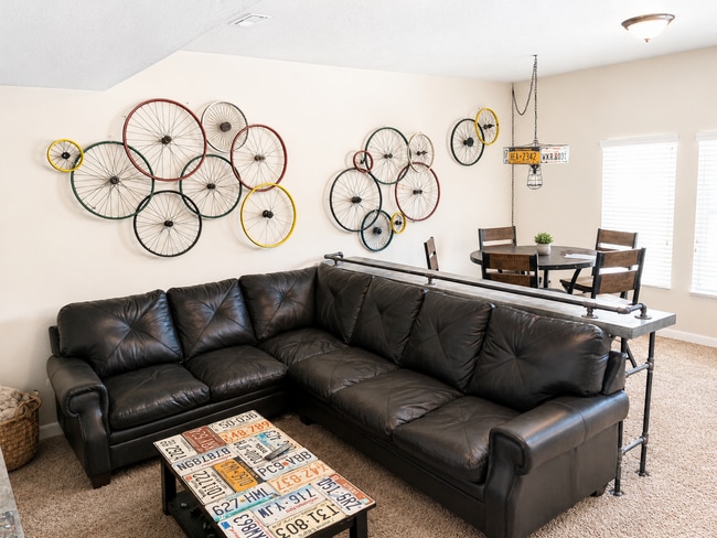 Photo - L Taylor 666 Unit Townhouse