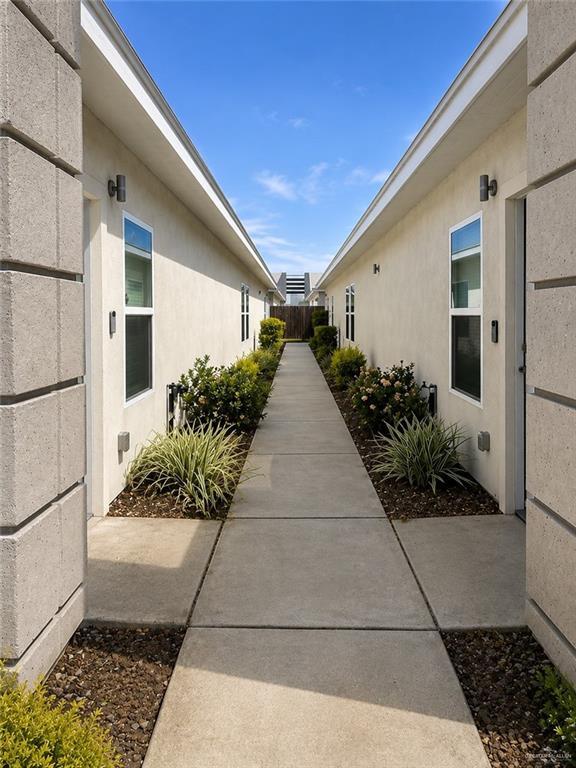 3101 W Sandlewood St Unit 1