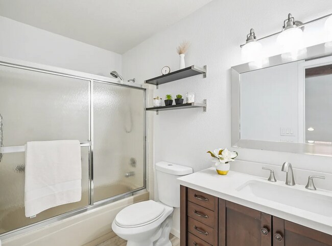 Photo - 8064 Meadowdale Sq