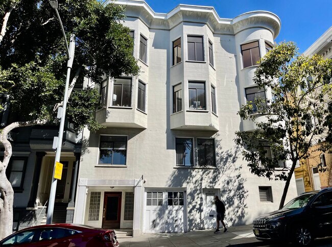 Photo - 1612 Hyde St Apartments Unit #F