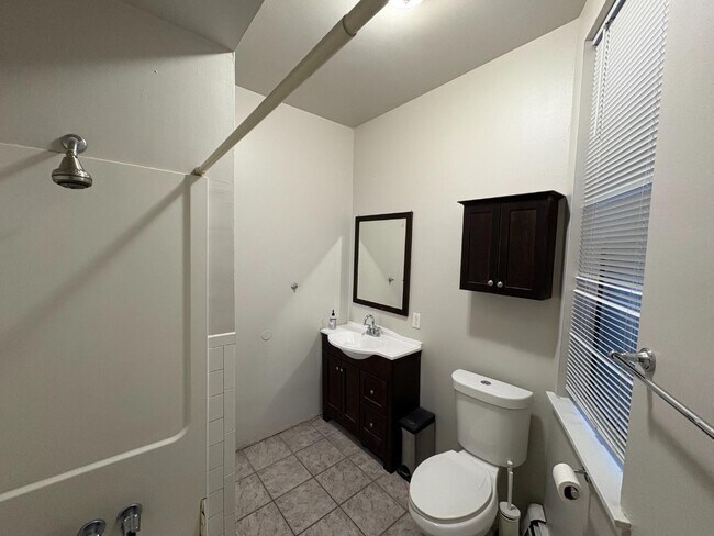 Photo - 100 Wayne St