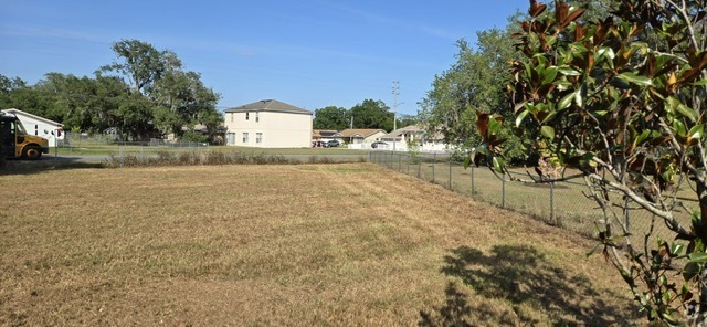 Building Photo - 607 Escondido Ct Rental
