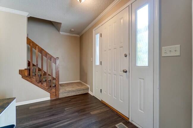 Photo - 5931 Spring Oak Ct