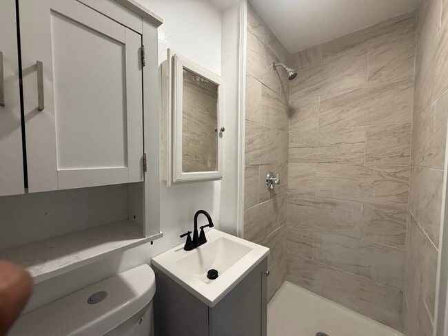 Photo - 25 Holman St Unidad 1