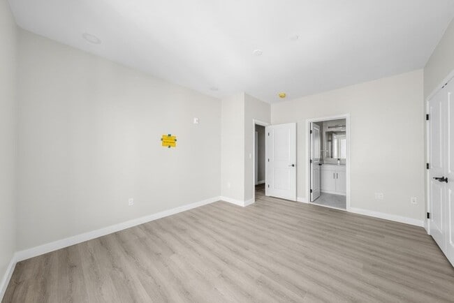 Photo - Modern 2BR / 2BA Condo with Balcony, 2 Covered Parking Spaces & Roof Deck Unit 404