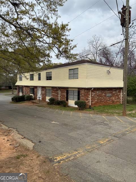 Photo - 1110 W Poplar St