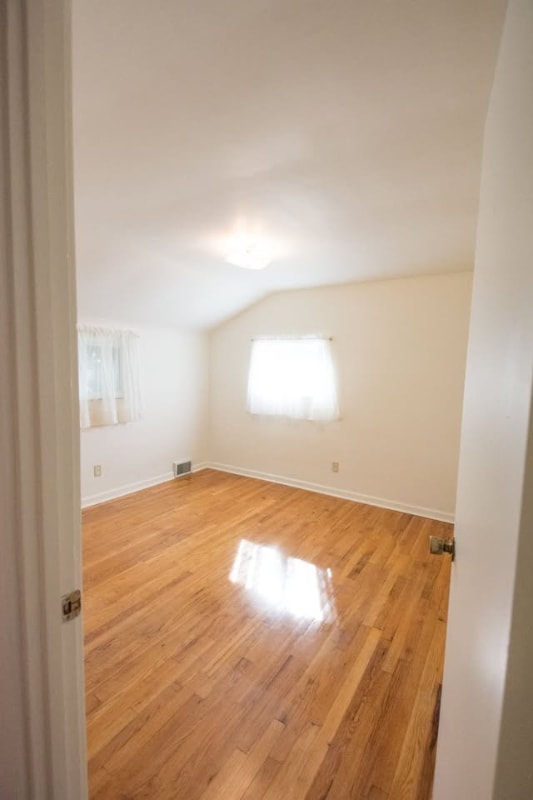 Photo - 733a Cribbs St