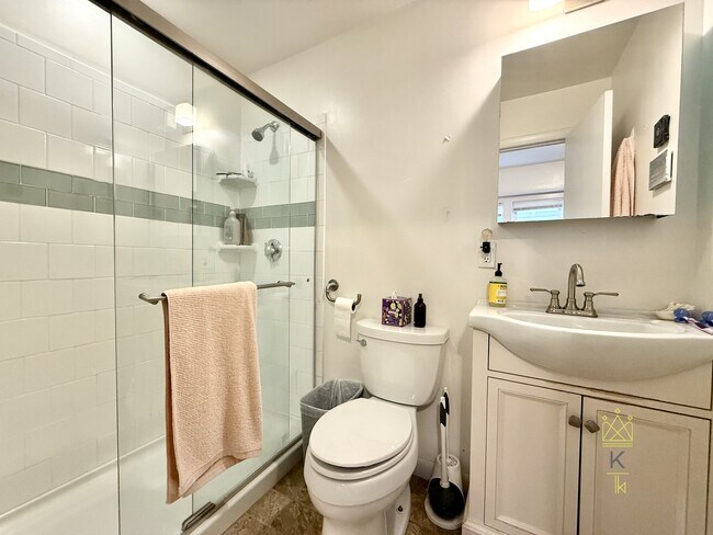 Photo - 202 St Paul St Unit 12