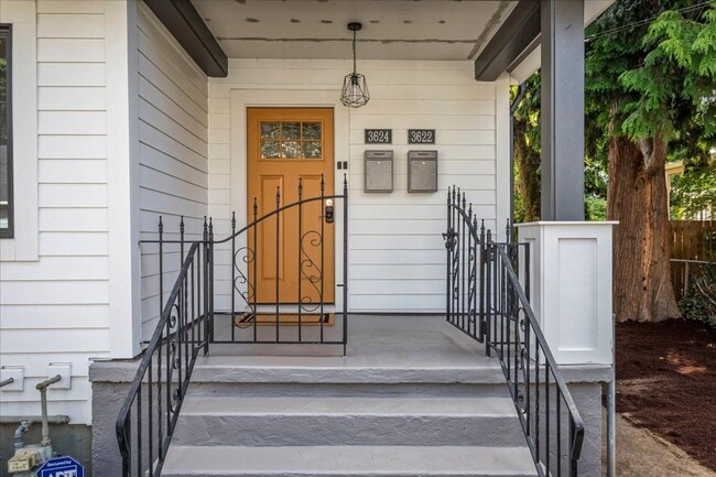 Photo - 3622-3624 NE Cleveland Ave Unidad 3622