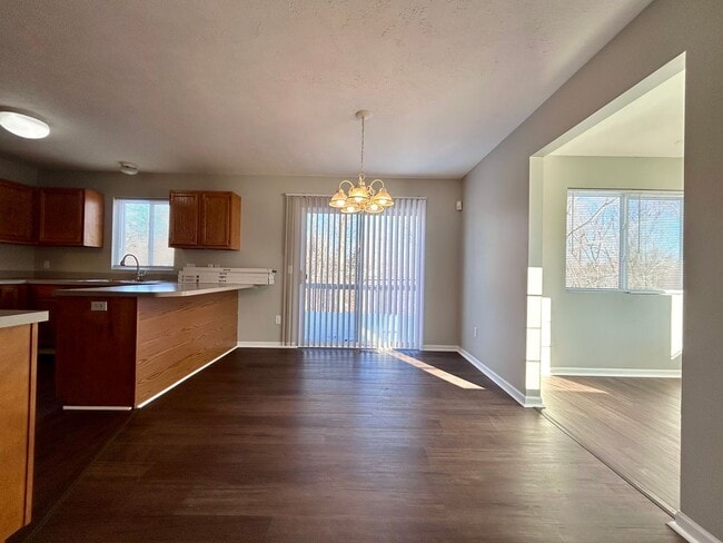 Photo - 3 Bedroom Home in Forest Hills Schools!