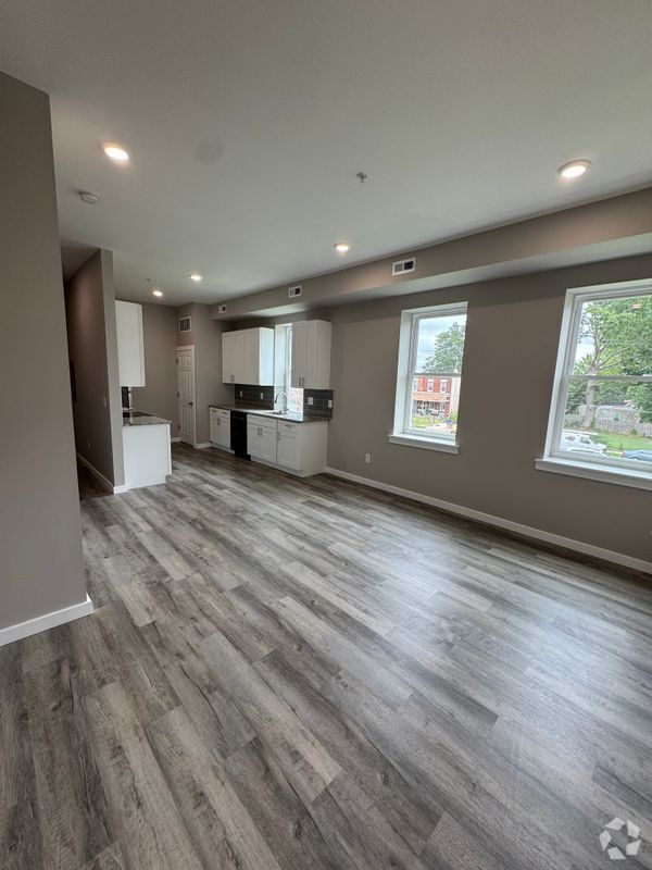 Building Photo - 6658 Keystone St Rental