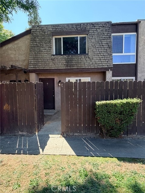 Photo - 2200 Cedro Ct Unit B