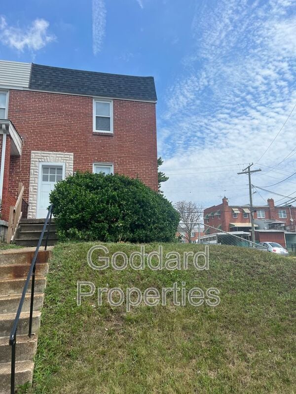 Photo - 1935 Whistler Ave House