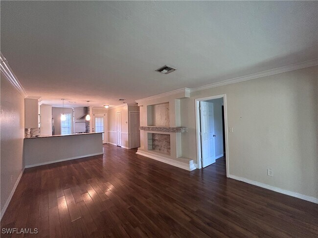 Photo - 730 111th Ave N