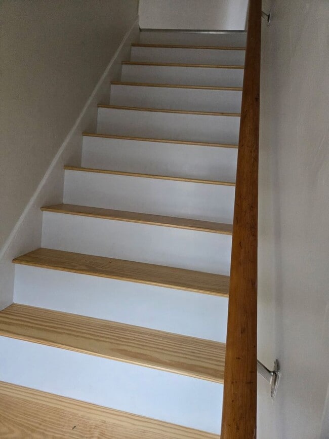 Photo - 18 School St Unit 200-181