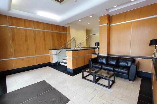 Photo - 1730 Arlington Blvd Unit 305