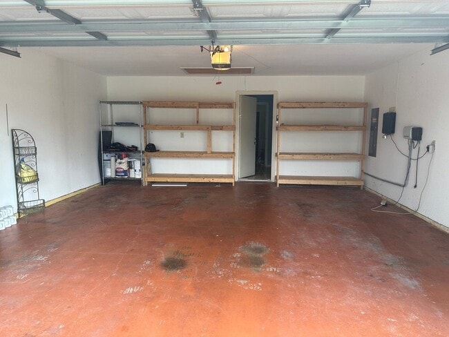 Photo - 2113 Evergreen Dr