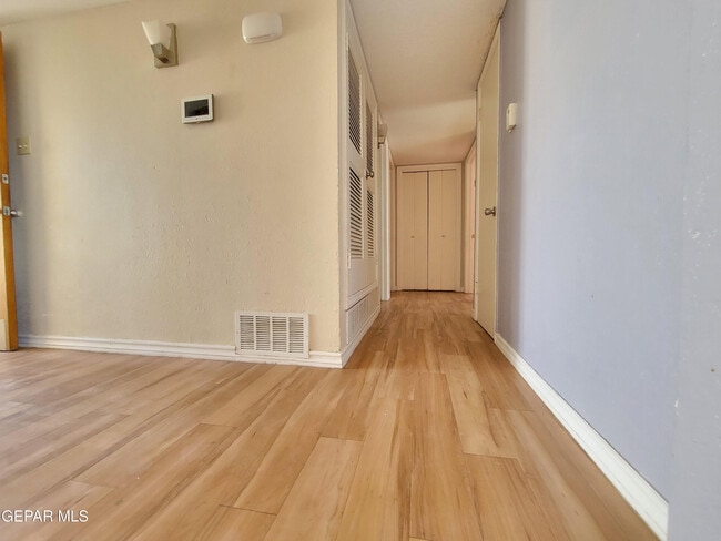 Photo - 7213 Alto Rey Ave