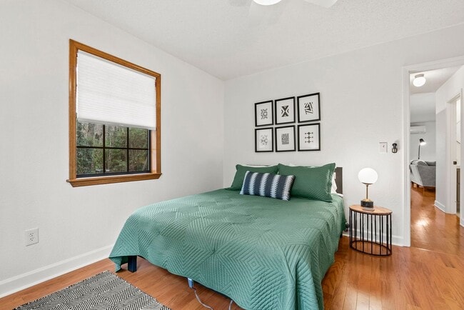 Photo - 26 One Blf Ln