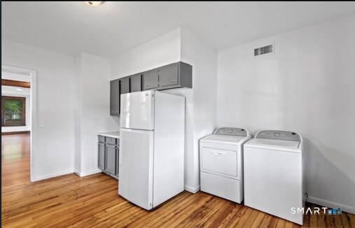 Photo - 212 Maple St