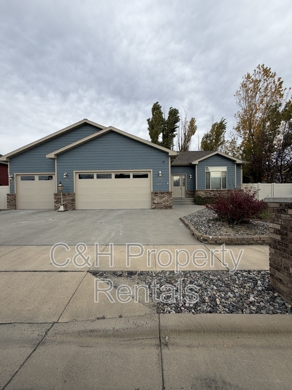 Photo - 5421 Spring Stone Ave