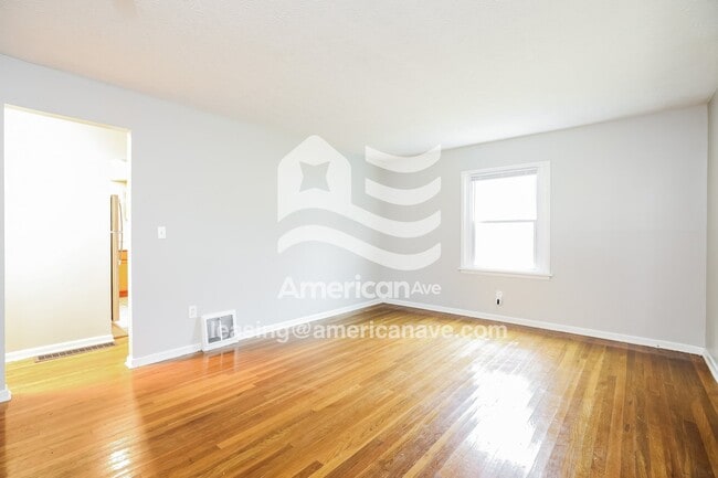 Photo - 796 Cordova Ave