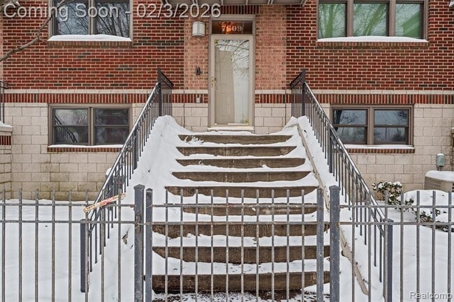 Photo - 7609 Woodward Ave