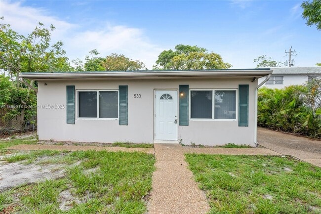 Building Photo - 533 NW 20th Ave