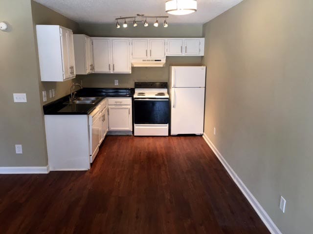 Photo - Gardendale Manor Apartments