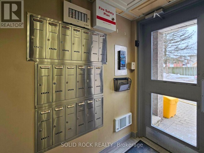 Photo - 820 Laurier Blvd Unit 213