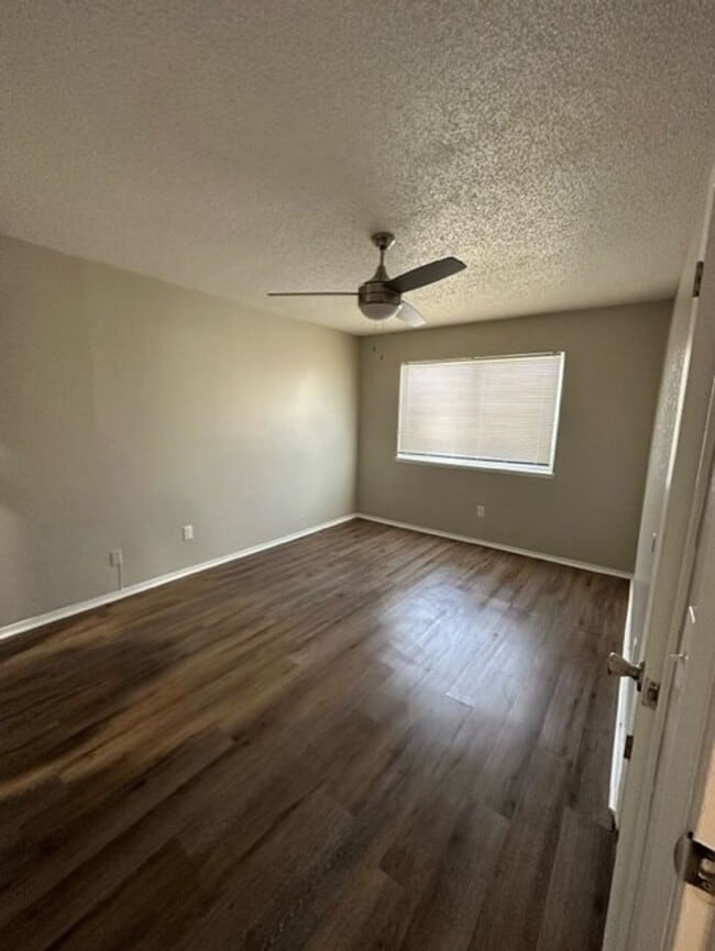 Photo - Chelsea Manor is the place for you!