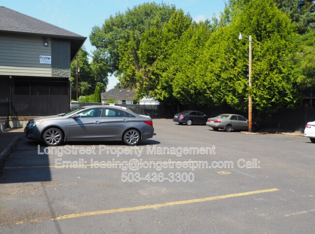 Photo - 2615 NW Harrison Blvd