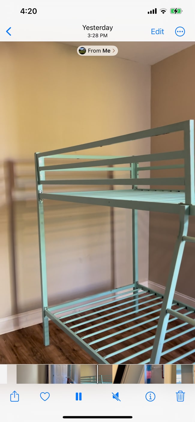 Photo - 885 N 50th St