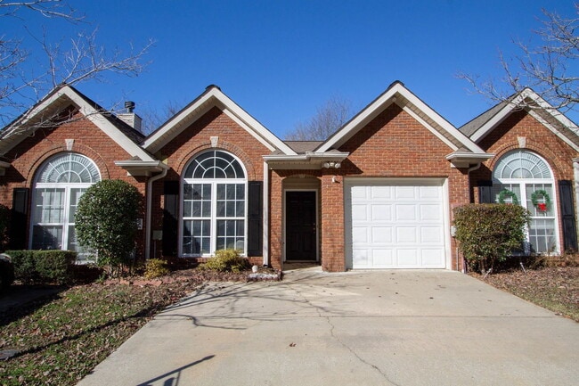 Photo - 157 Hayesbury Ct