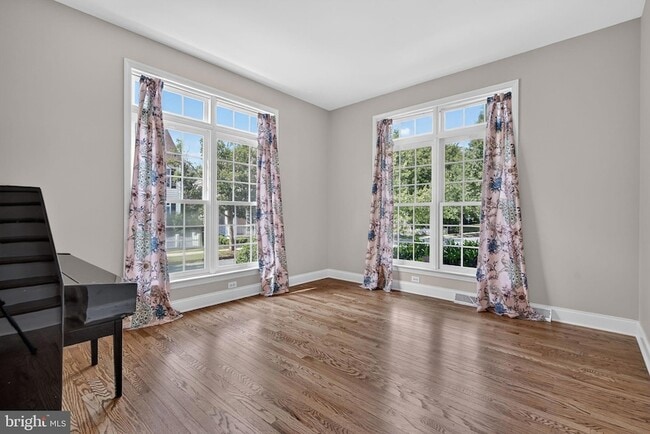 Photo - 1417 Hammock Way
