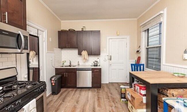 Photo - 1431 W Belmont Ave Unidad #  02R