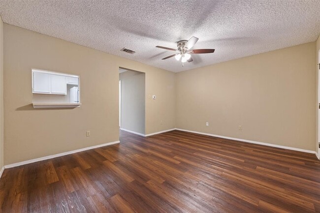 Photo - 3506 Speedway Unit 103