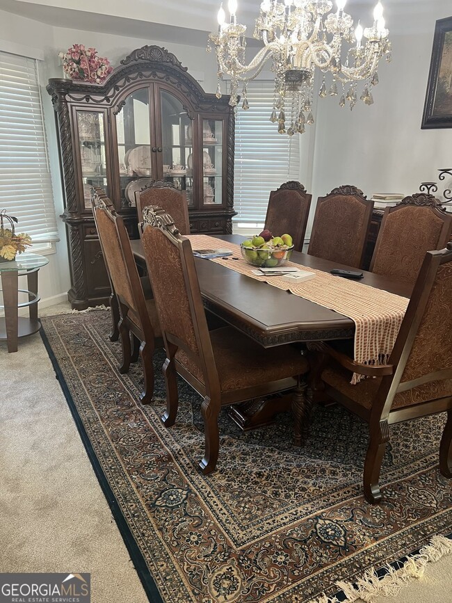 Photo - 638 Oberlochen Way