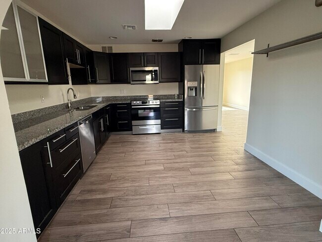 Photo - 8102 E Whitton Ave