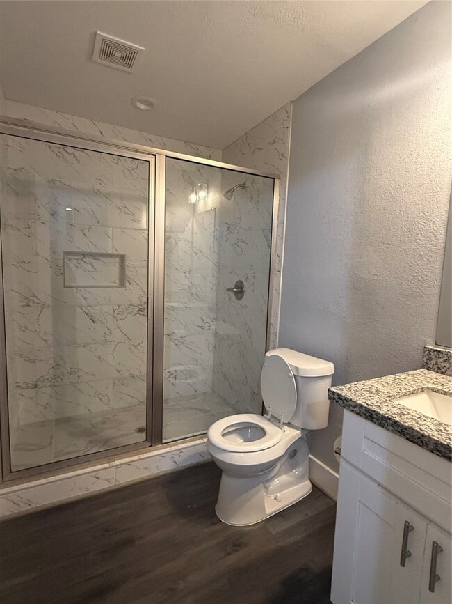 Photo - 6712 Eastwood St