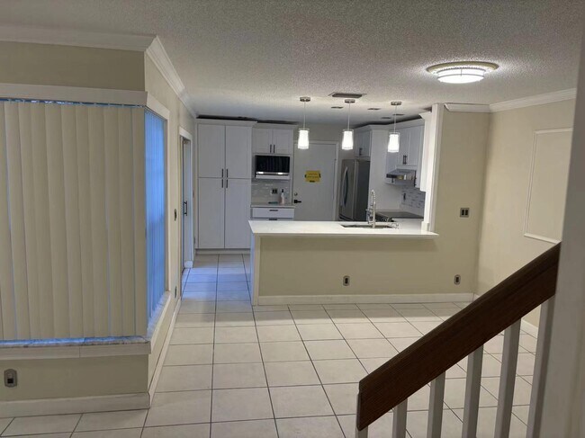 Photo - 11077 Longboat Dr