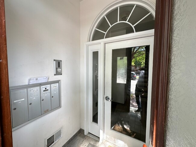 Photo - 19 Broadway S Unit 1